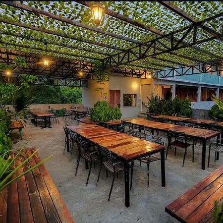 Joe Fisherman Inn Kampung Teluk Nipah Kültér fotó