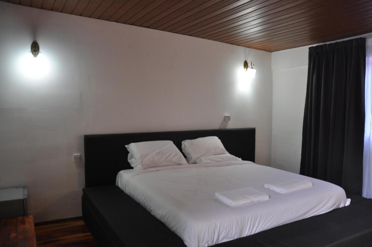 Joe Fisherman Inn Kampung Teluk Nipah Kültér fotó