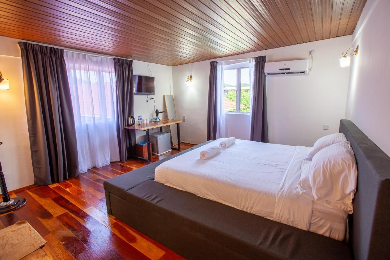 Joe Fisherman Inn Kampung Teluk Nipah Kültér fotó