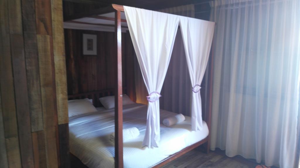 Joe Fisherman Inn Kampung Teluk Nipah Kültér fotó